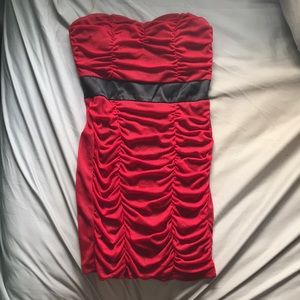Short red strapless dress
